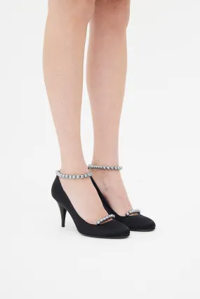 2005 Spring Satin Beaded Strap Pump