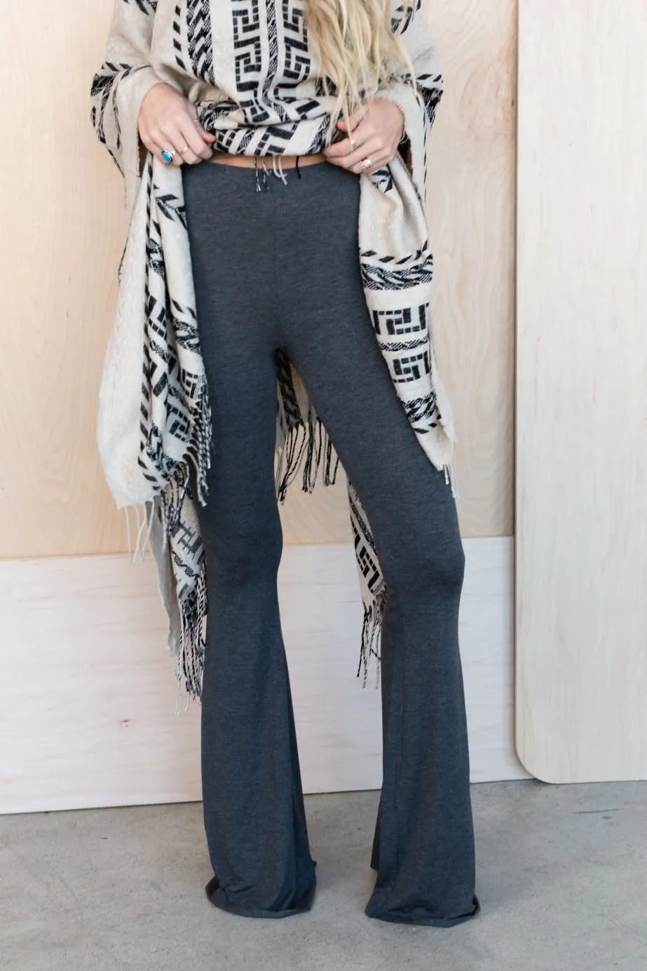 Cher Solid Raw Edge Flare Pant - Charcoal