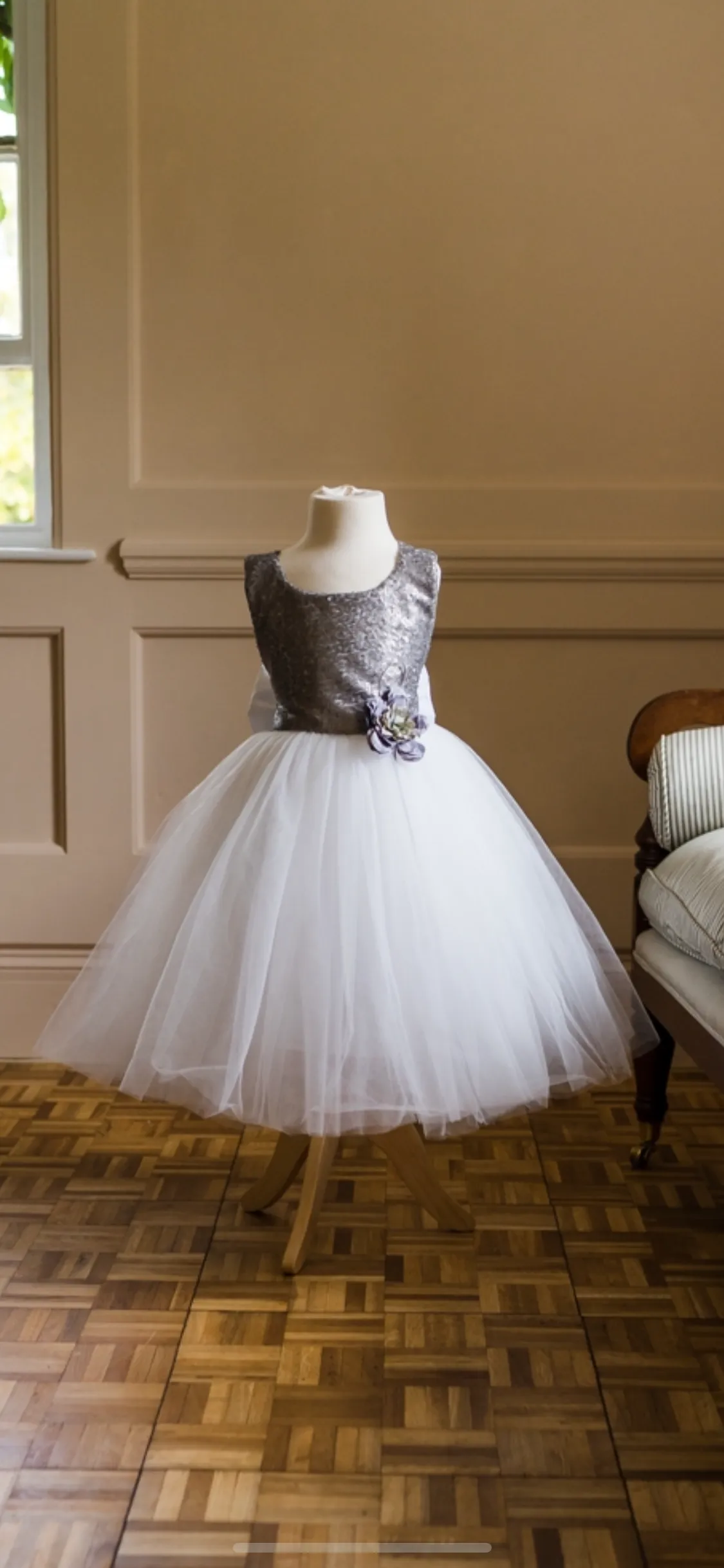 City Shimmer Sequin Bow Dress in White and Silver
