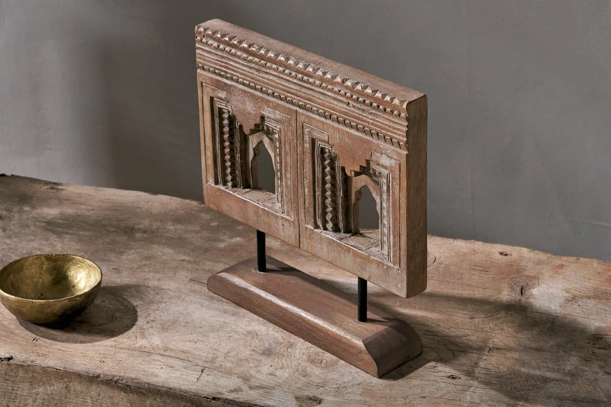 Traditional Darvaaja Mango Wood Decorative Object - Natural Finish