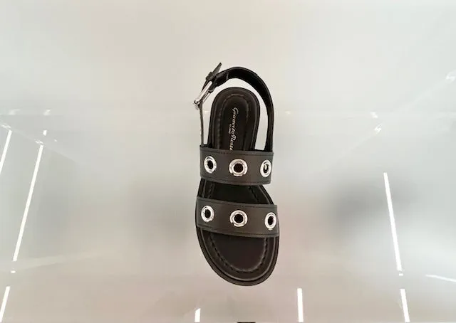 G3234305GOMCLN Double strap sandal with grommets