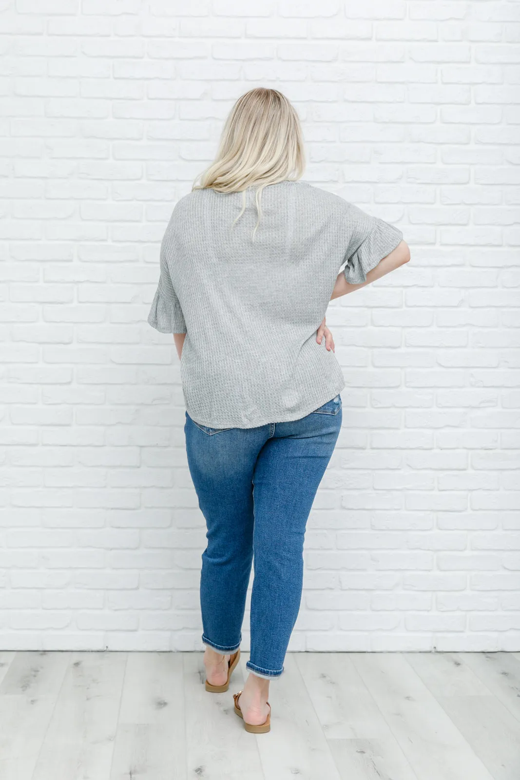 *Online Exclusive* Break Away Top In Gray