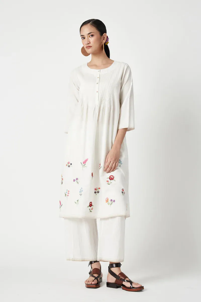 PHLOX EMBROIDERED KURTA SET (2PCS)