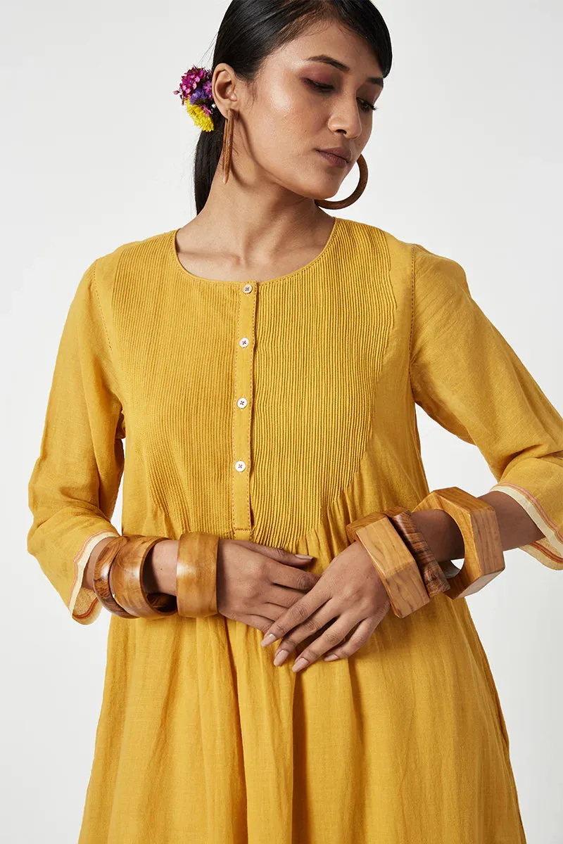 SEDUM EMBROIDERED KURTA SET (2PCS)