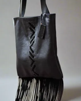 WOVEN FRINGE TOTEBAG